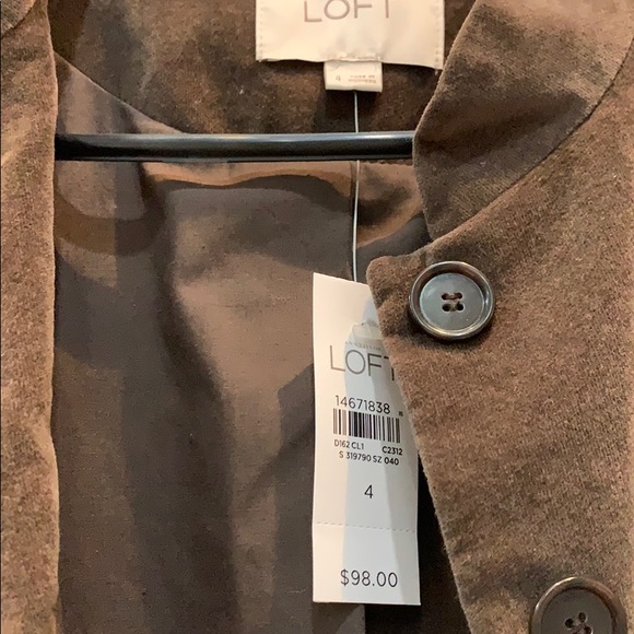 Blazer - Picture 2 of 2